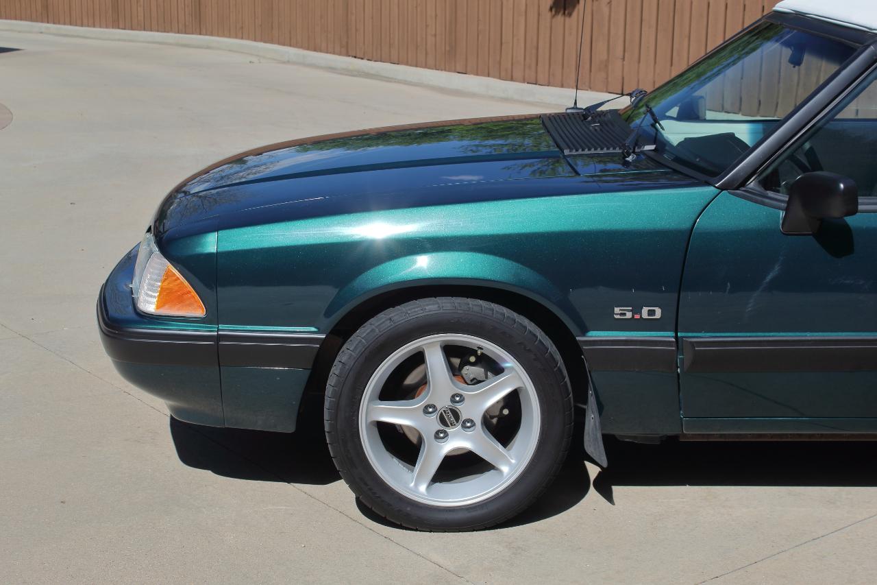 Ford Mustang LX 5.0L convertible 1991