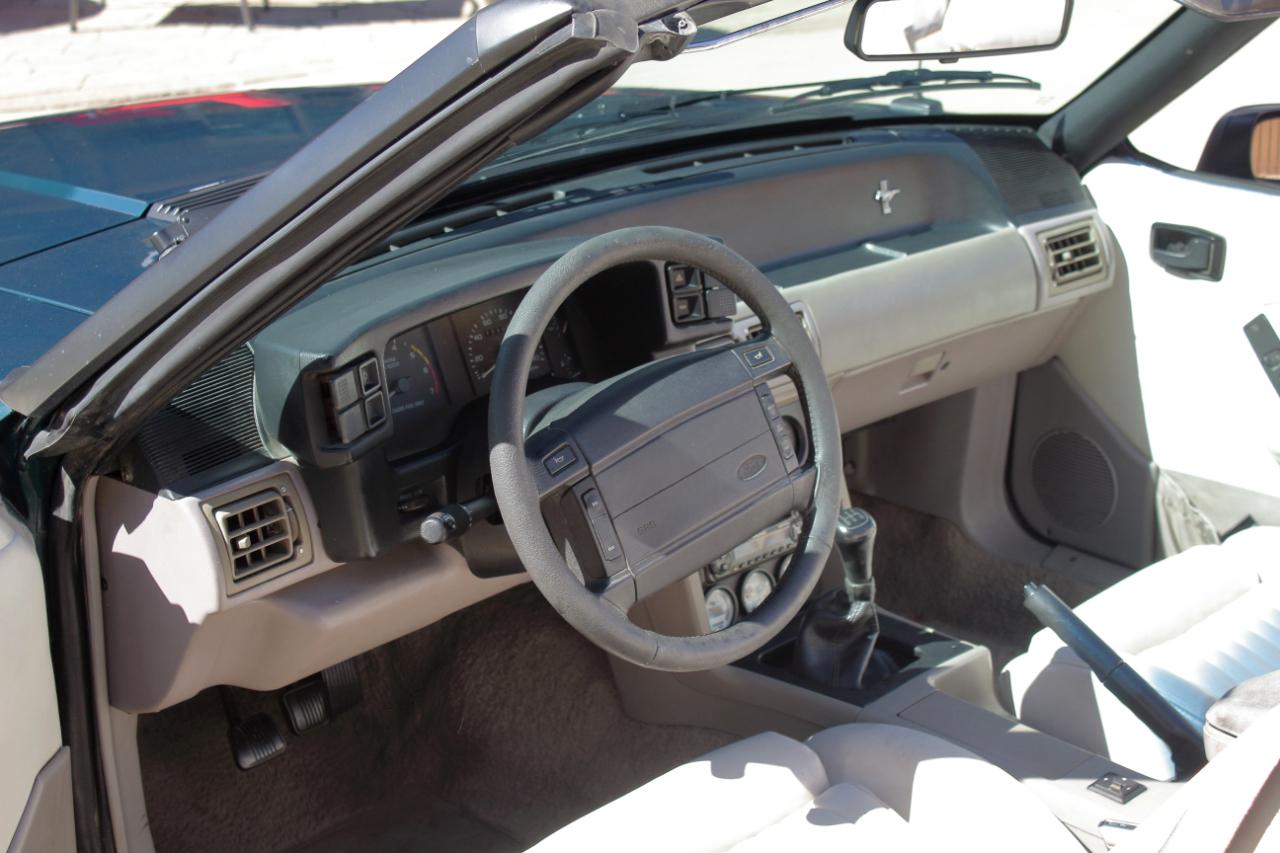 Ford Mustang LX 5.0L convertible 1991