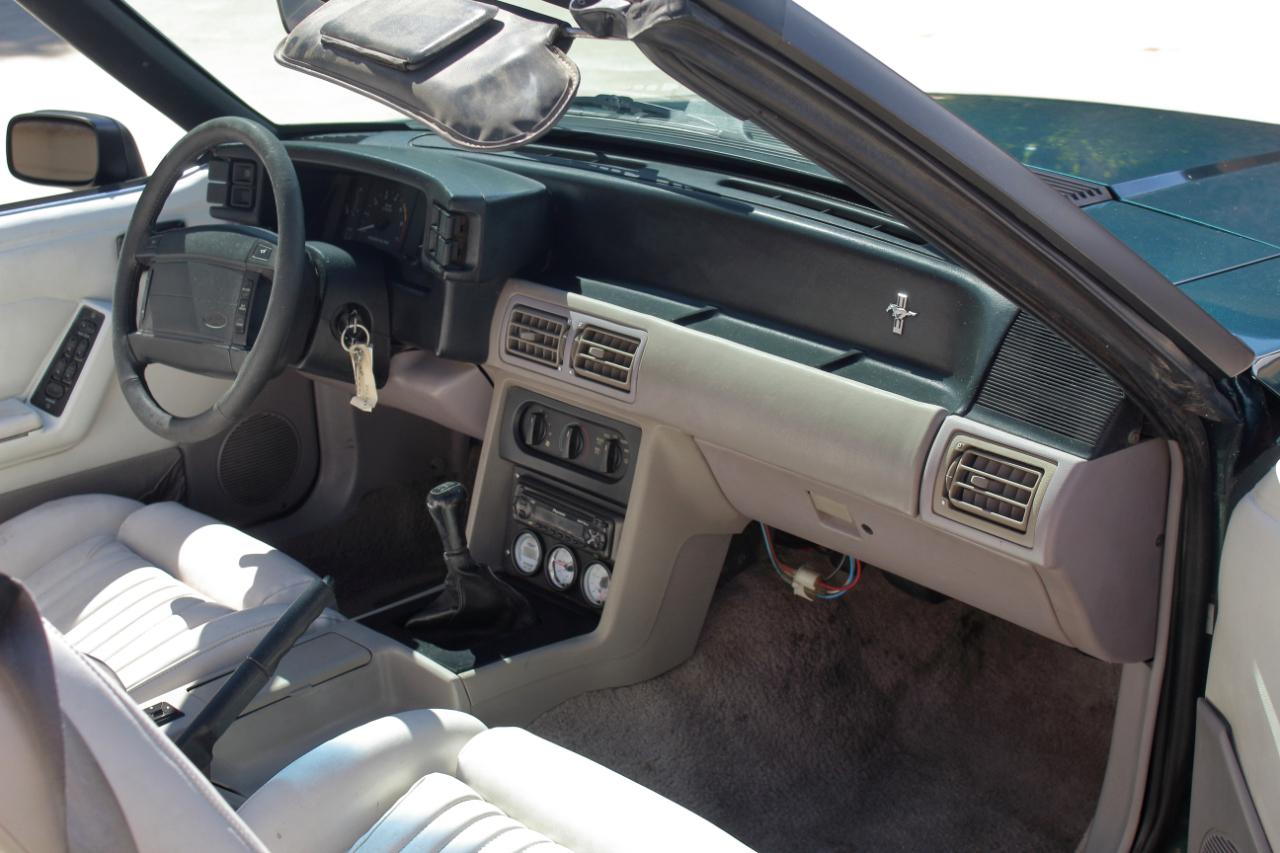 Ford Mustang LX 5.0L convertible 1991