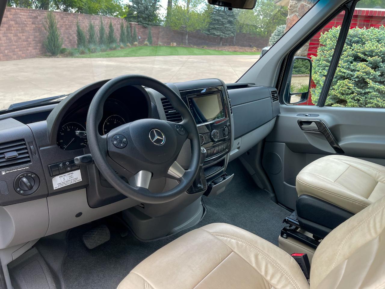 Mercedes-Benz Sprinter 3500 170-in. WB 2017
