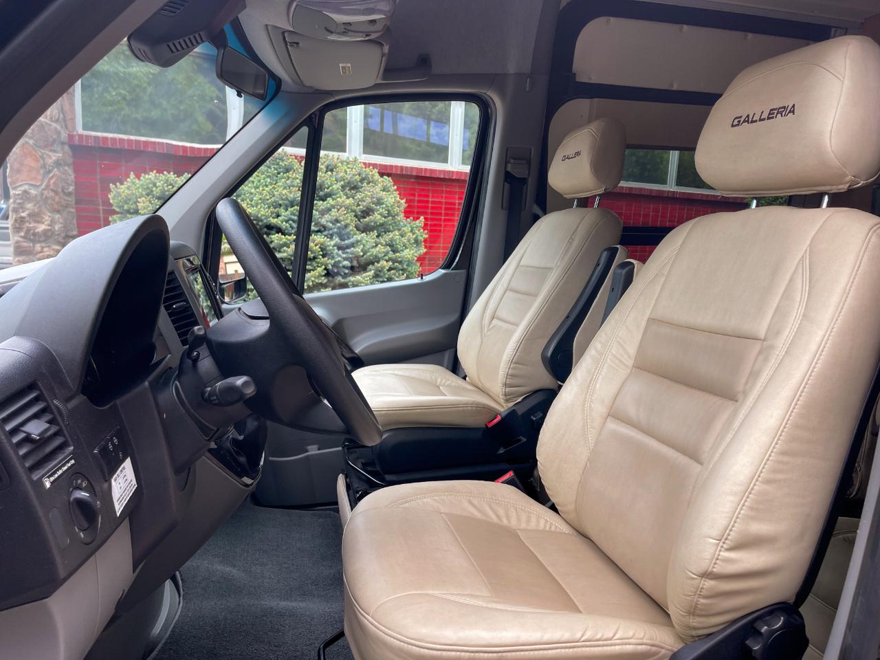 Mercedes-Benz Sprinter 3500 170-in. WB 2017