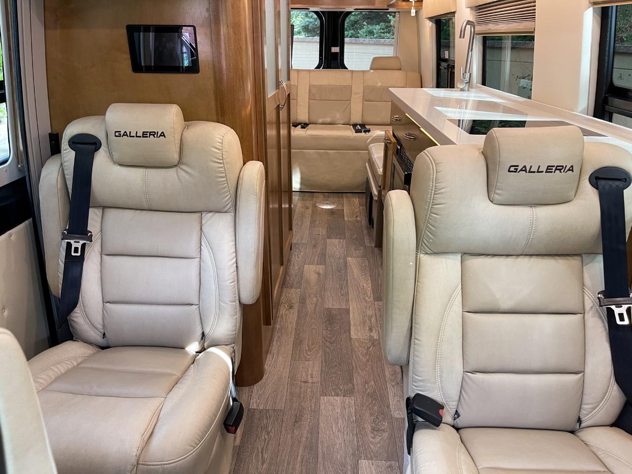 Mercedes-Benz Sprinter 3500 170-in. WB 2017