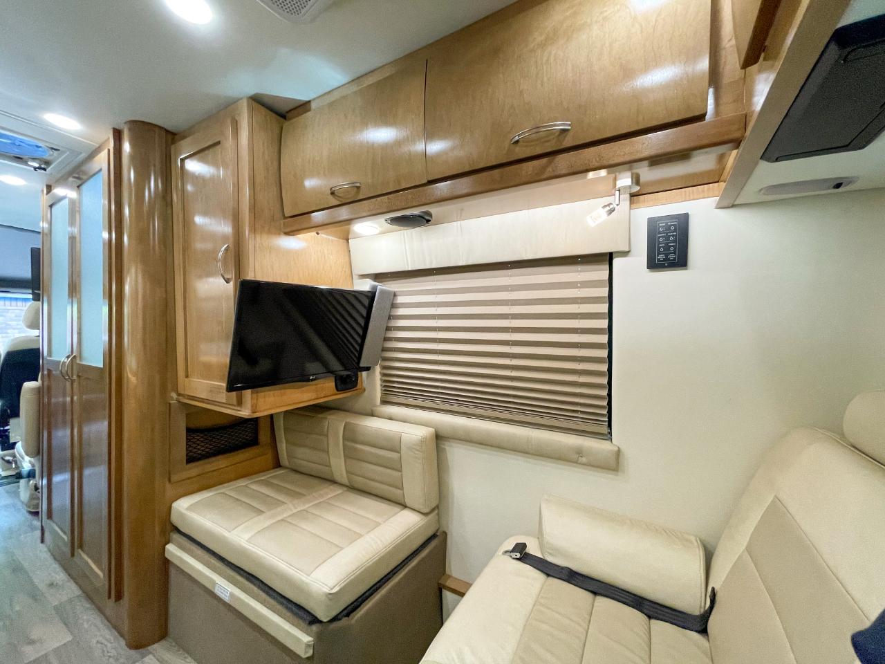 Mercedes-Benz Sprinter 3500 170-in. WB 2017