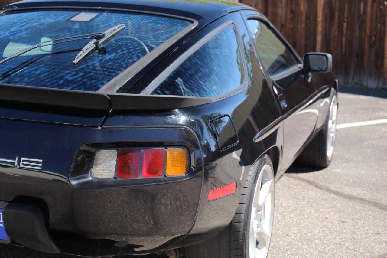 Porsche 928 S 1986