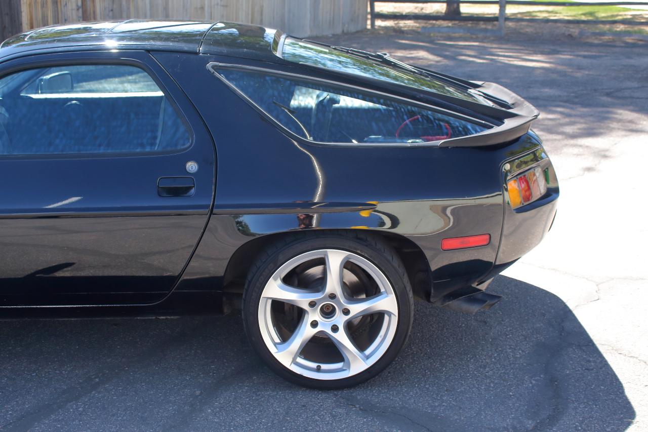 Porsche 928 S 1986