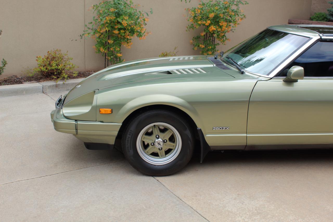 Datsun 280ZX Base 1983