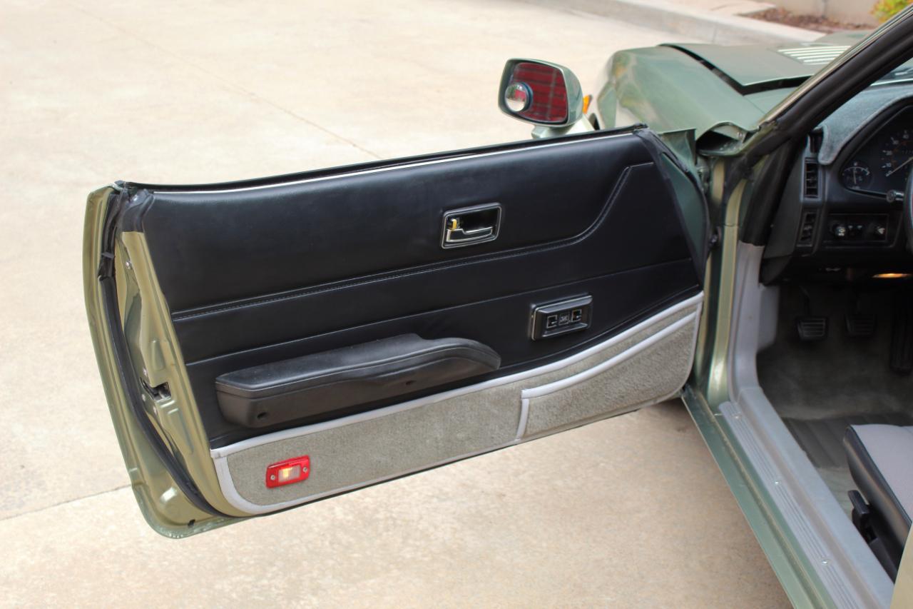 Datsun 280ZX Base 1983