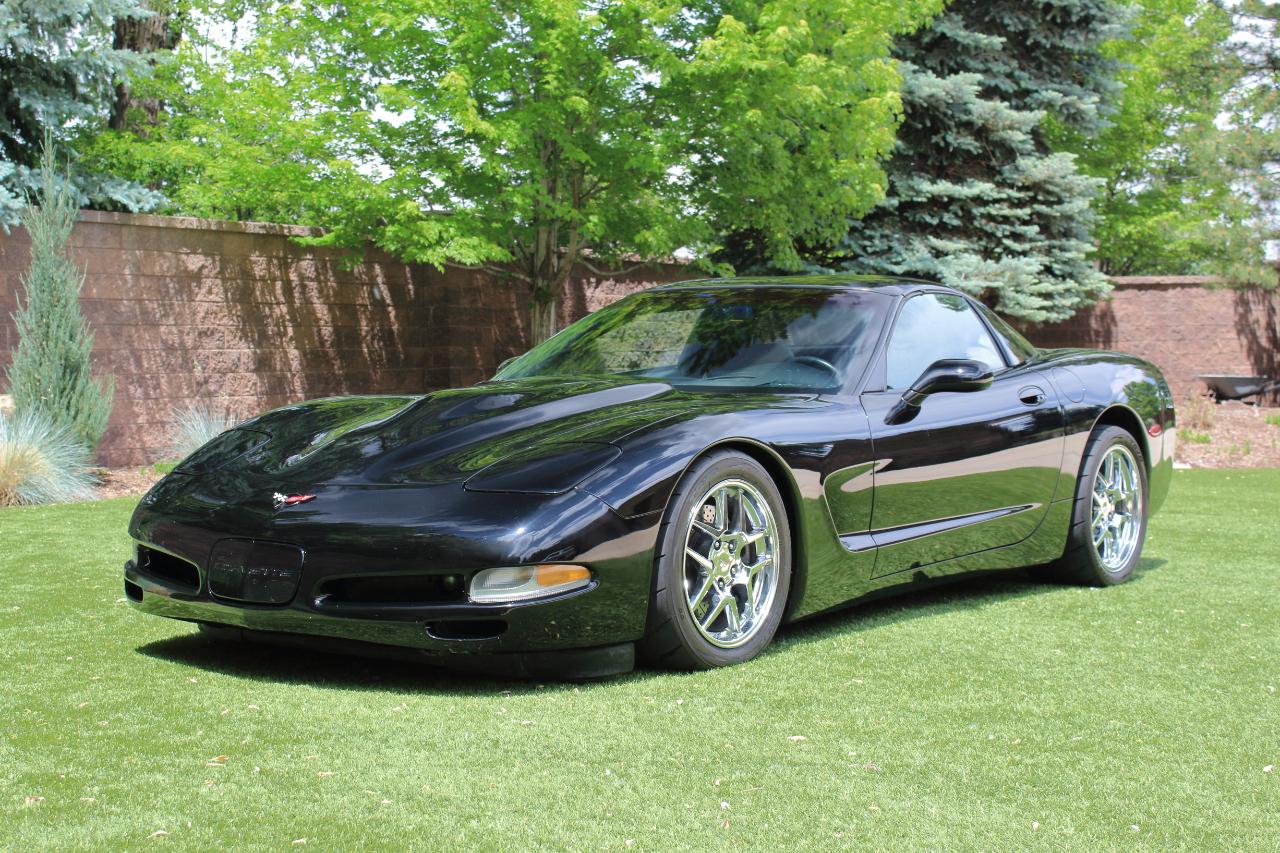 Chevrolet Corvette Coupe 1999