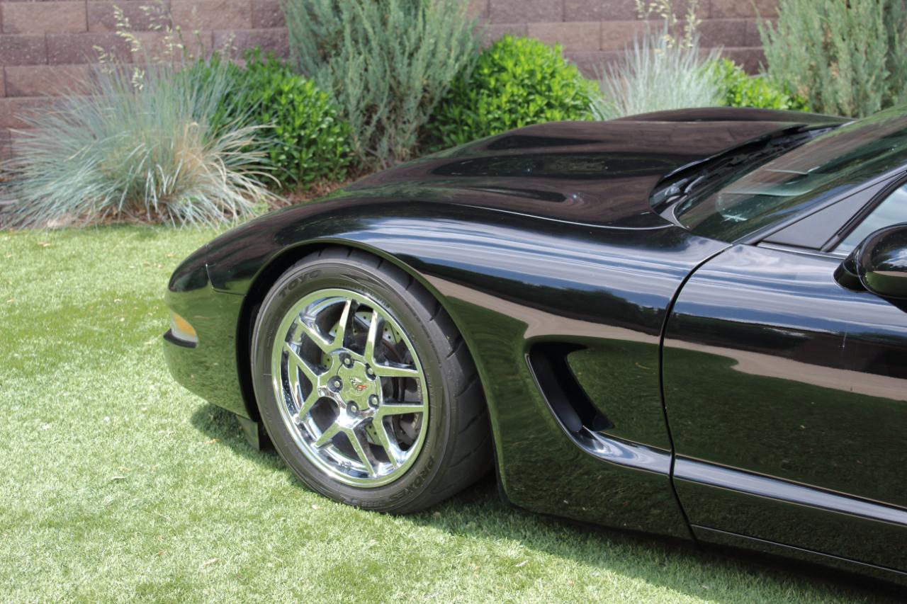 Chevrolet Corvette Coupe 1999