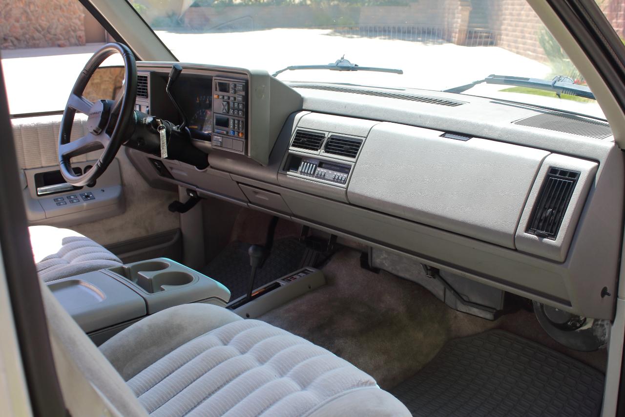 Chevrolet Suburban K1500 4WD 1994