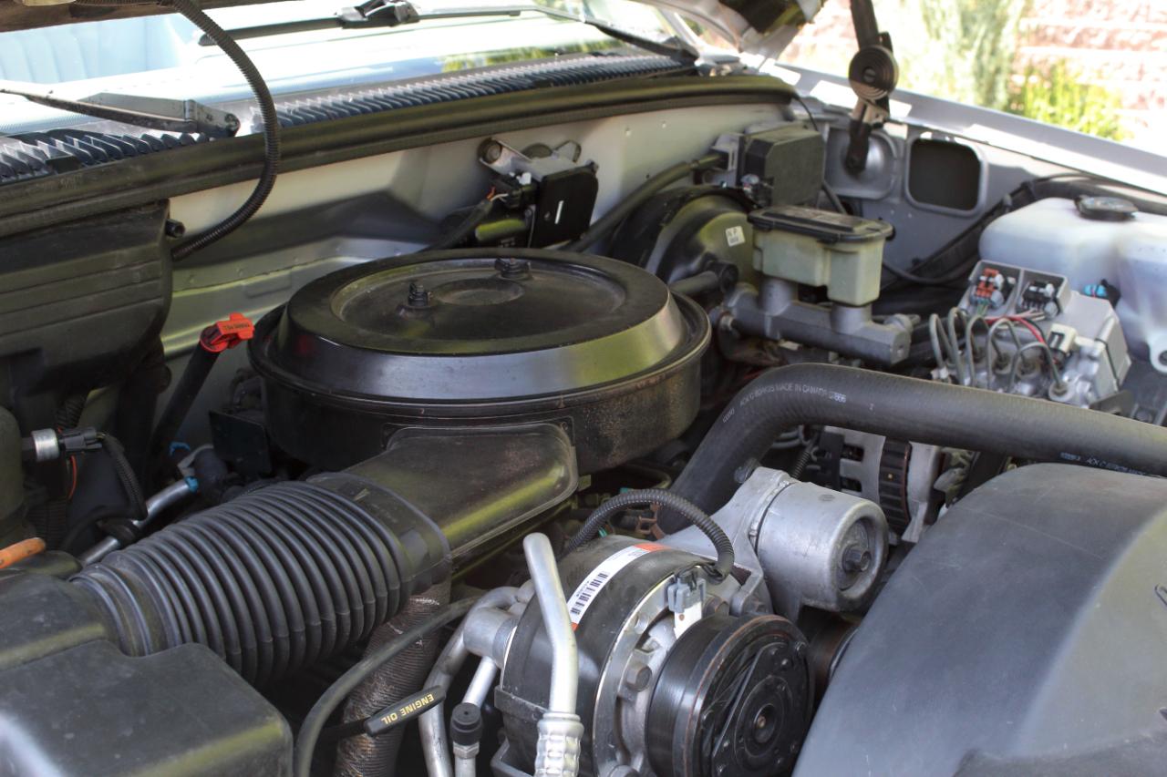 Chevrolet Suburban K1500 4WD 1994