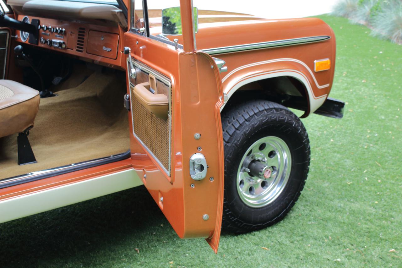 Ford Bronco  1974