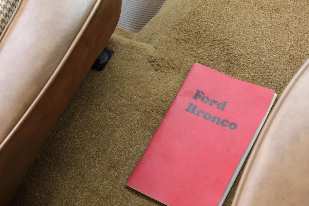 Ford Bronco  1974