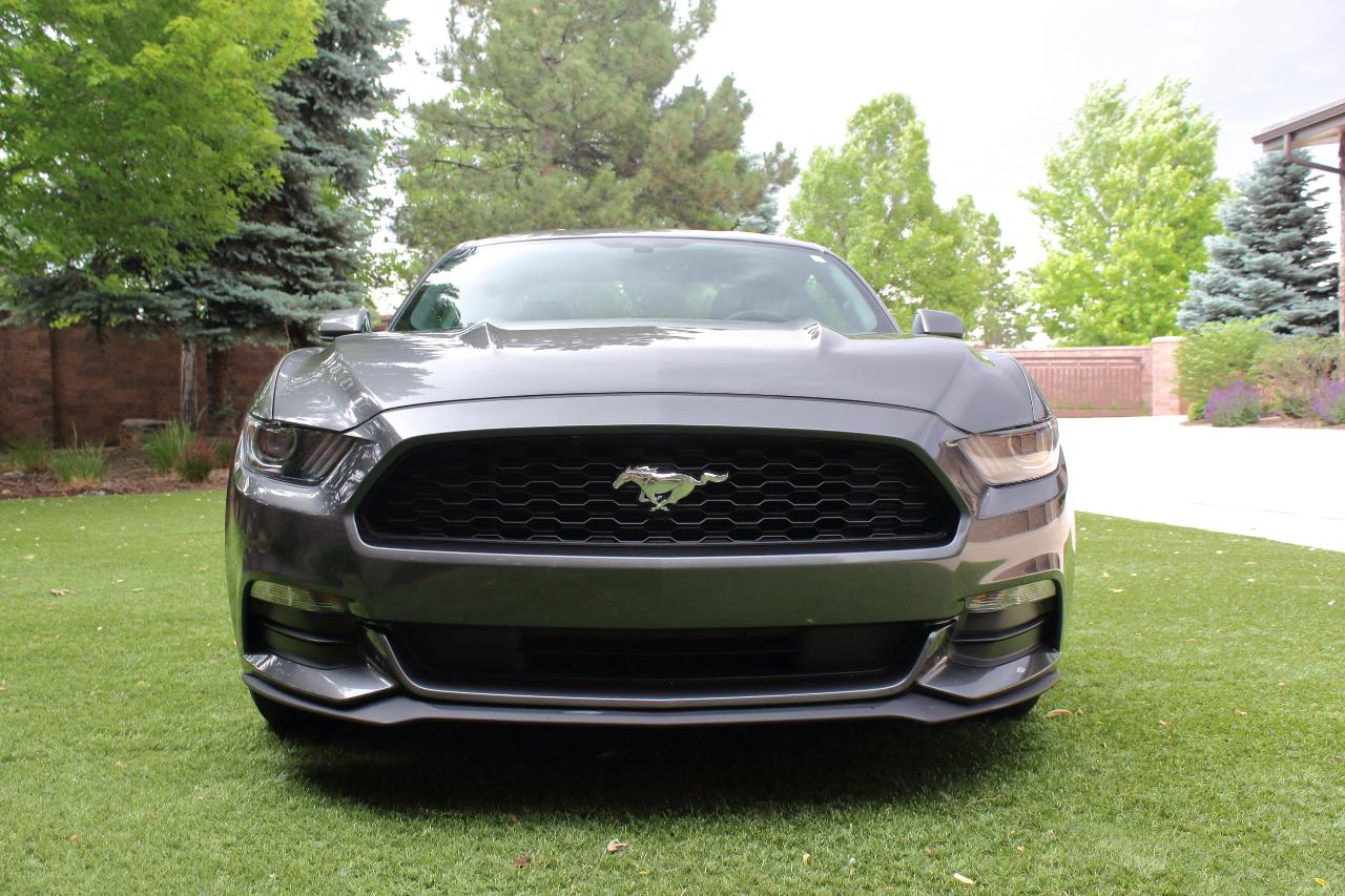 Ford Mustang V6 Coupe 2017