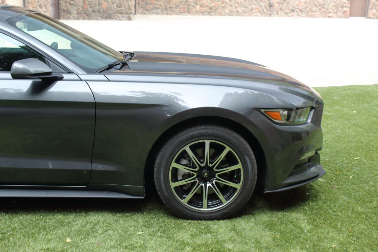 Ford Mustang V6 Coupe 2017