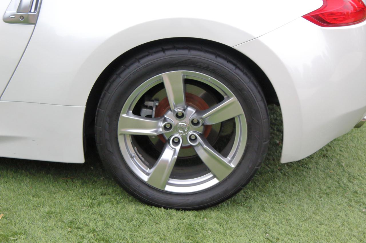Nissan 370Z  2009