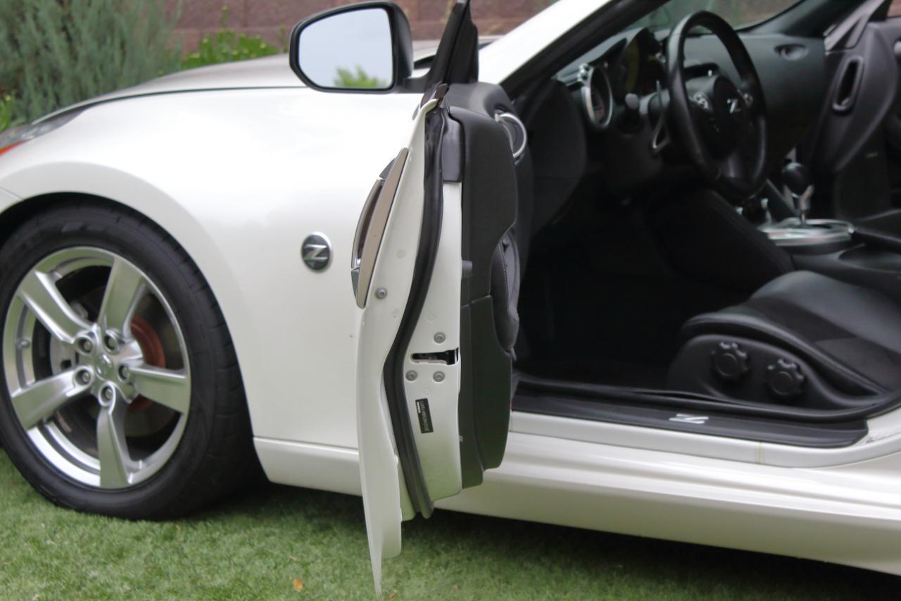 Nissan 370Z  2009
