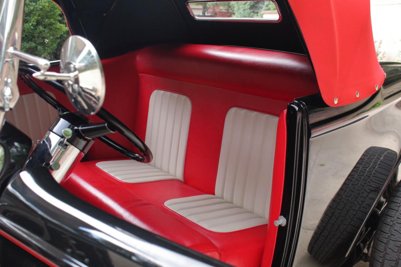 Ford Model A  1932