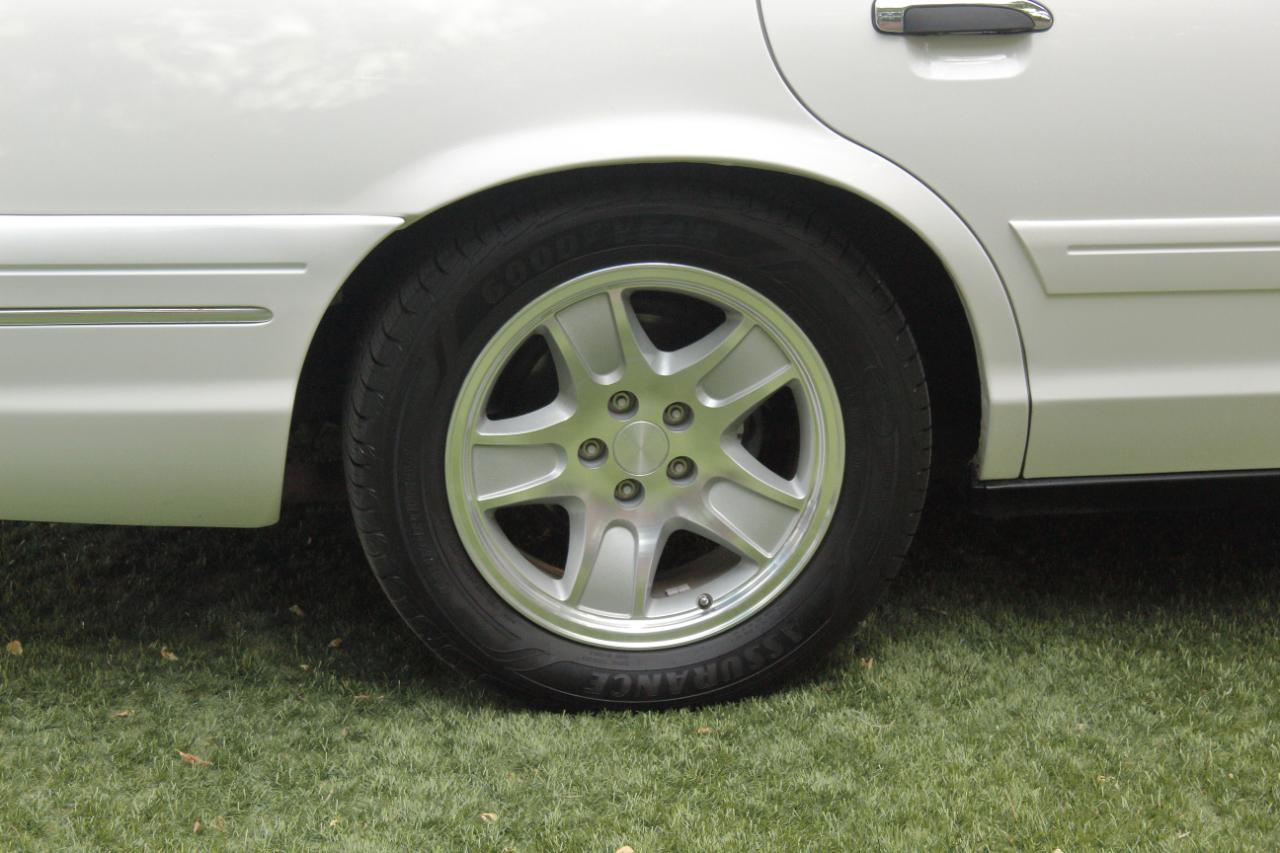 Ford Crown Victoria LX 1999