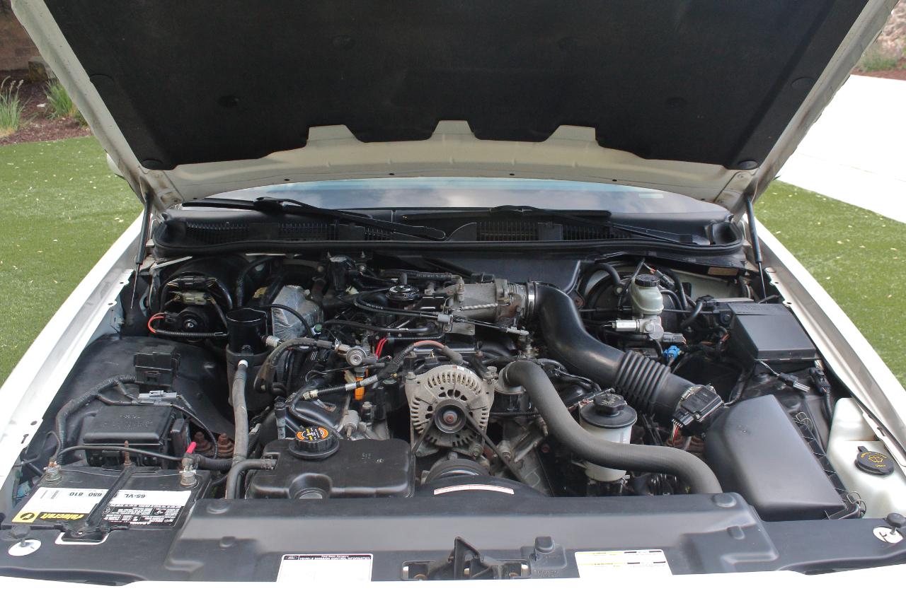 Ford Crown Victoria LX 1999