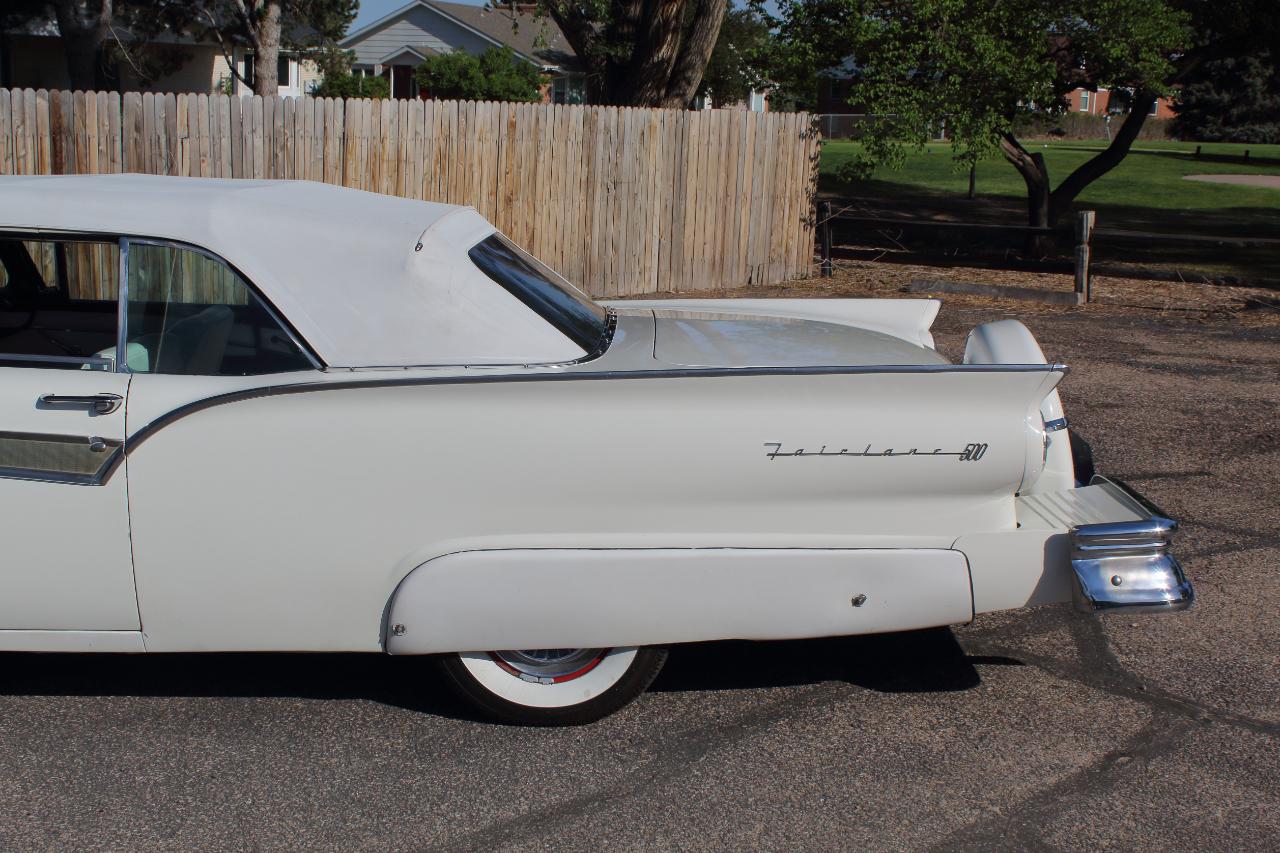 Ford Fairlane Sunliner Convertible  1957