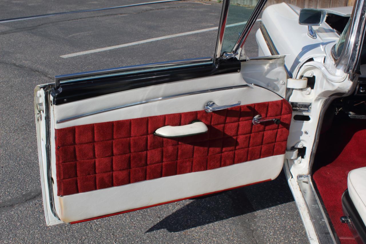 Ford Fairlane Sunliner Convertible  1957