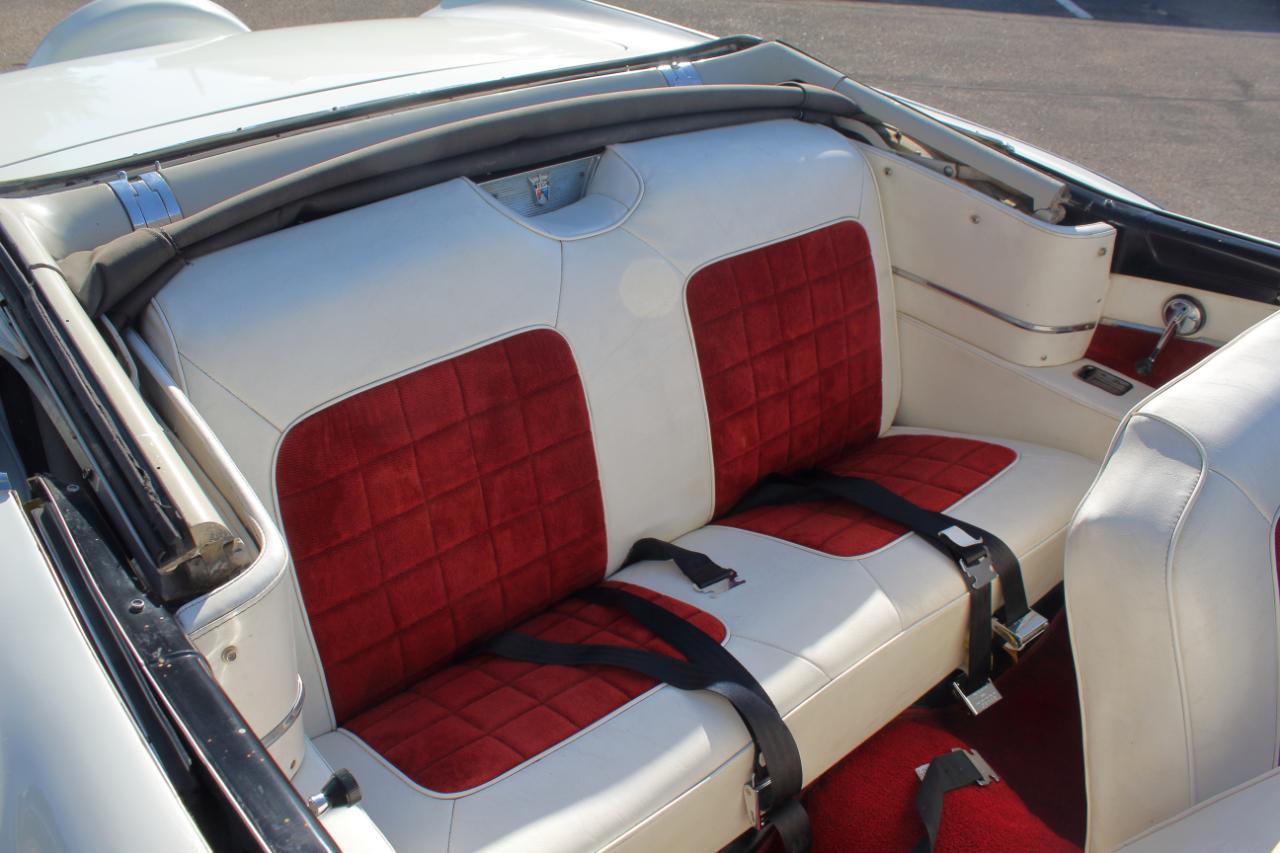 Ford Fairlane Sunliner Convertible  1957