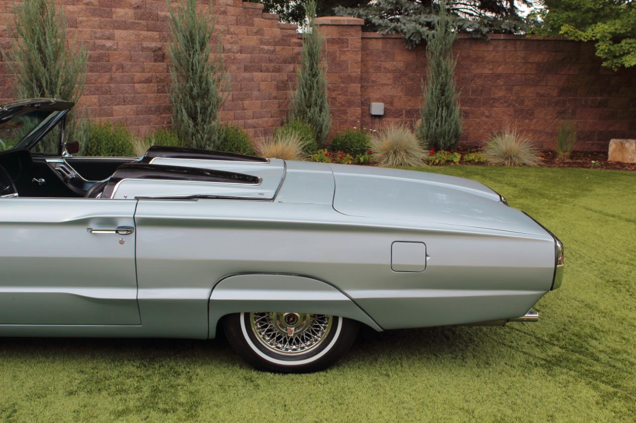 Ford Thunderbird  1964
