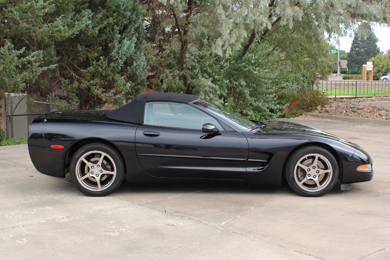 Chevrolet Corvette Convertible 2002