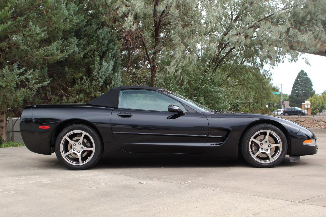 Chevrolet Corvette Convertible 2002