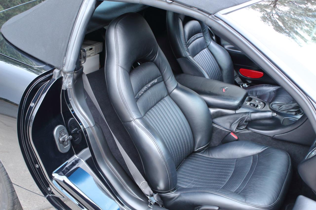 Chevrolet Corvette Convertible 2002