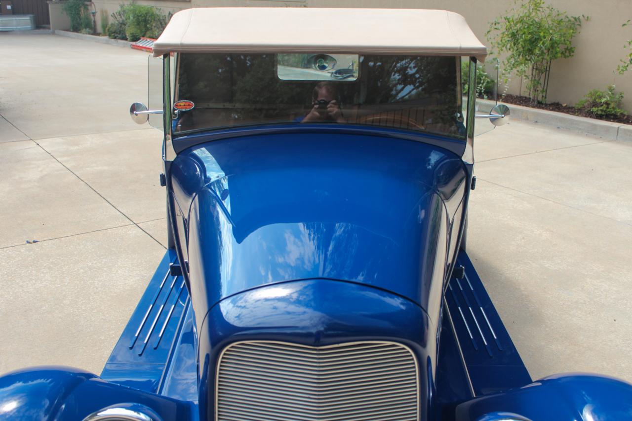 Ford Model A  1928