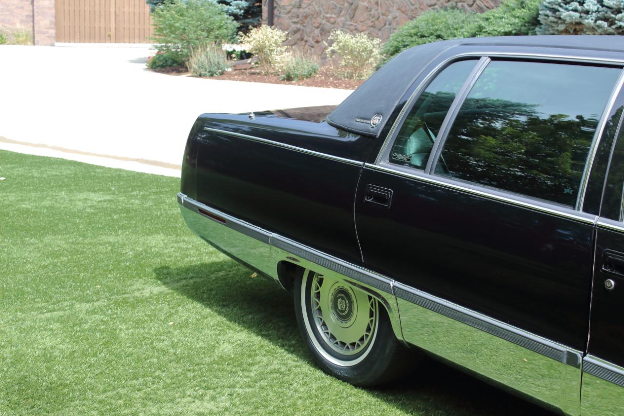 Cadillac Fleetwood  1996