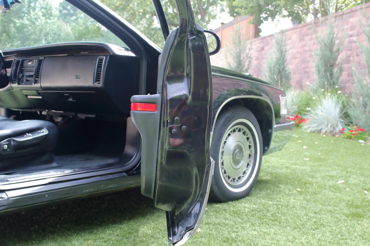 Cadillac Fleetwood  1996