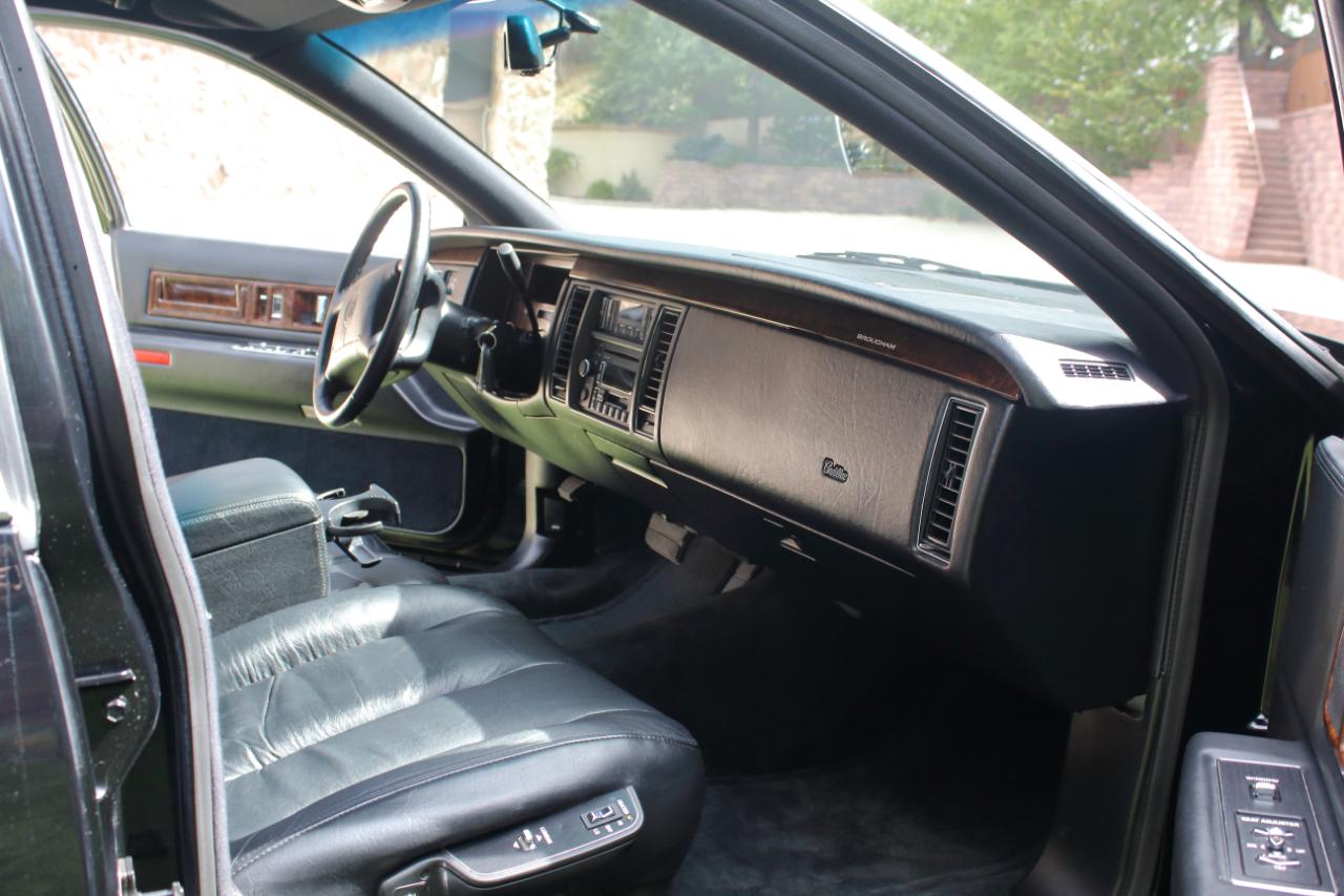 Cadillac Fleetwood  1996