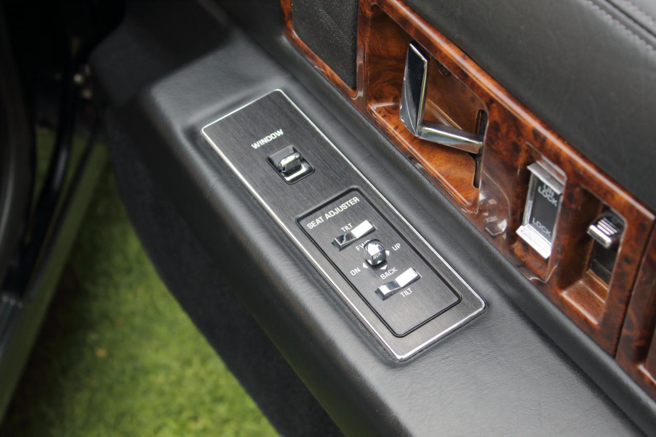 Cadillac Fleetwood  1996