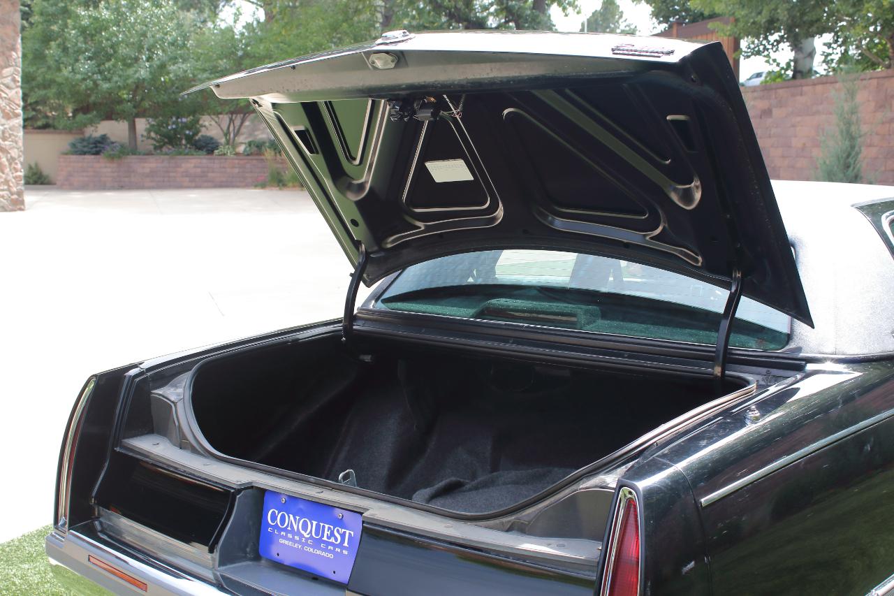 Cadillac Fleetwood  1996