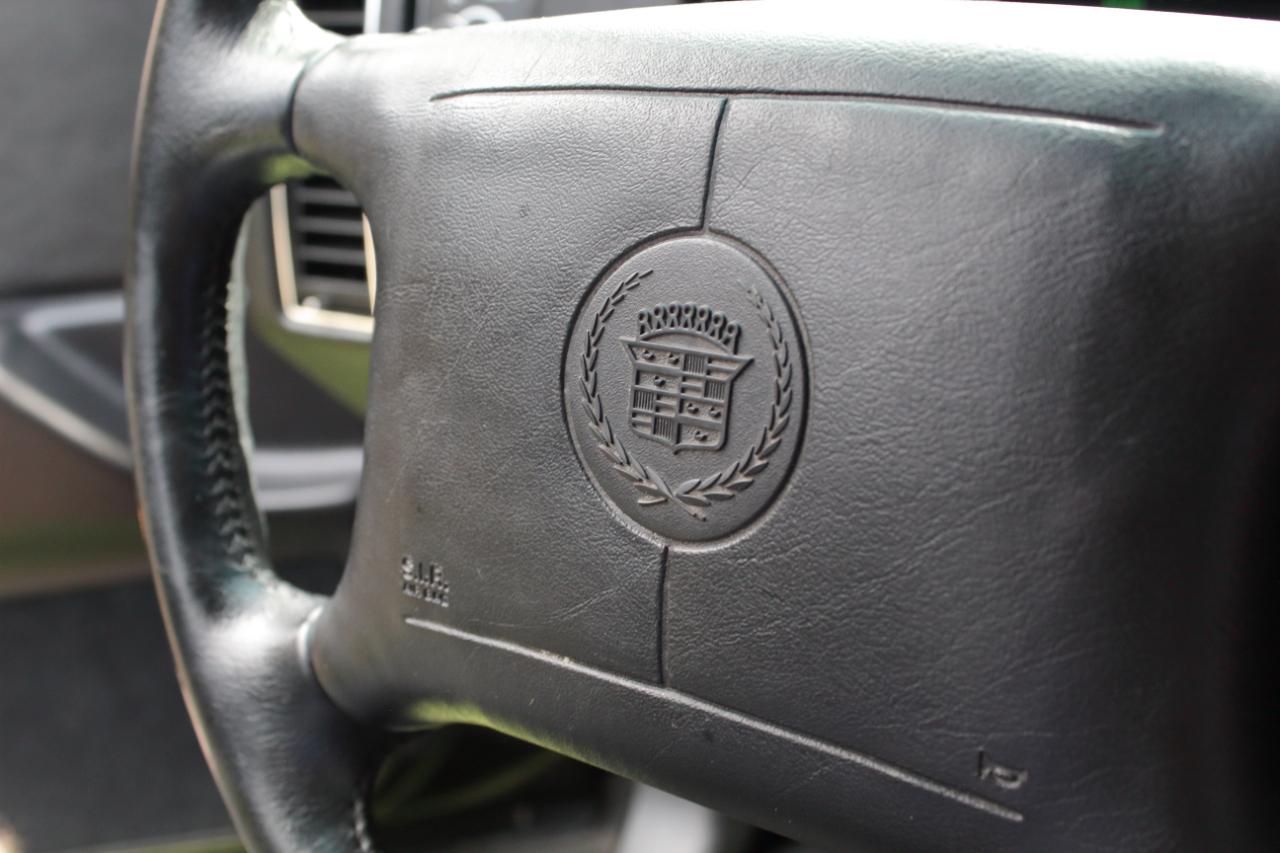 Cadillac Fleetwood  1996