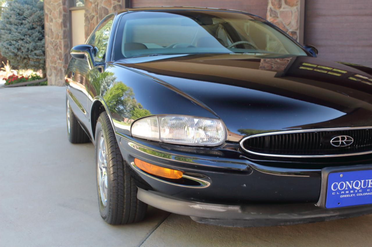 Buick Riviera Coupe 1997