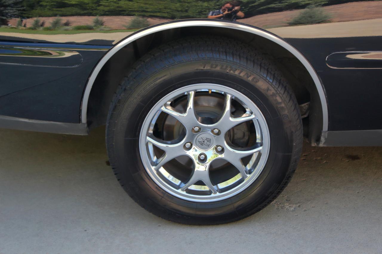 Buick Riviera Coupe 1997