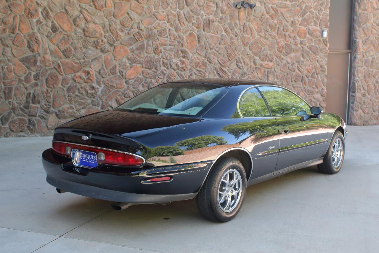 Buick Riviera Coupe 1997