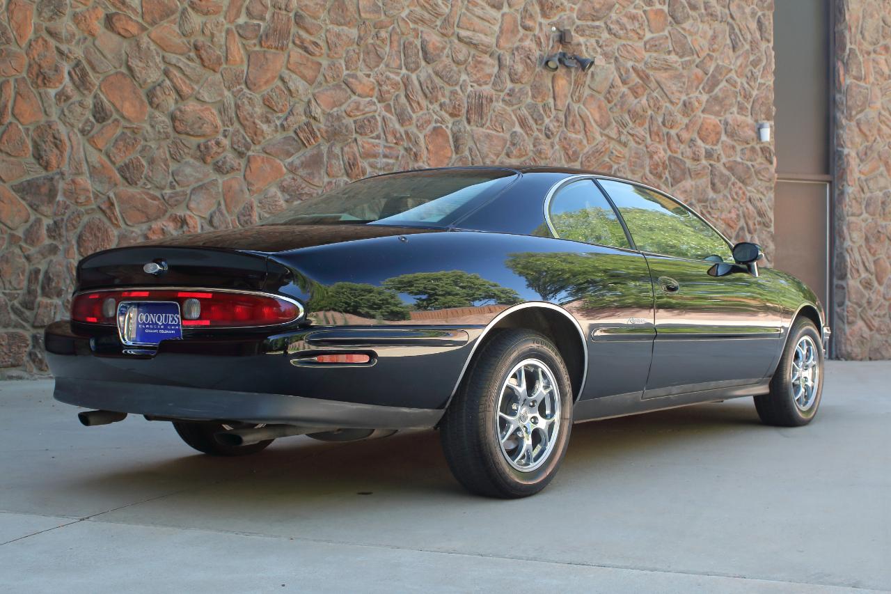 Buick Riviera Coupe 1997