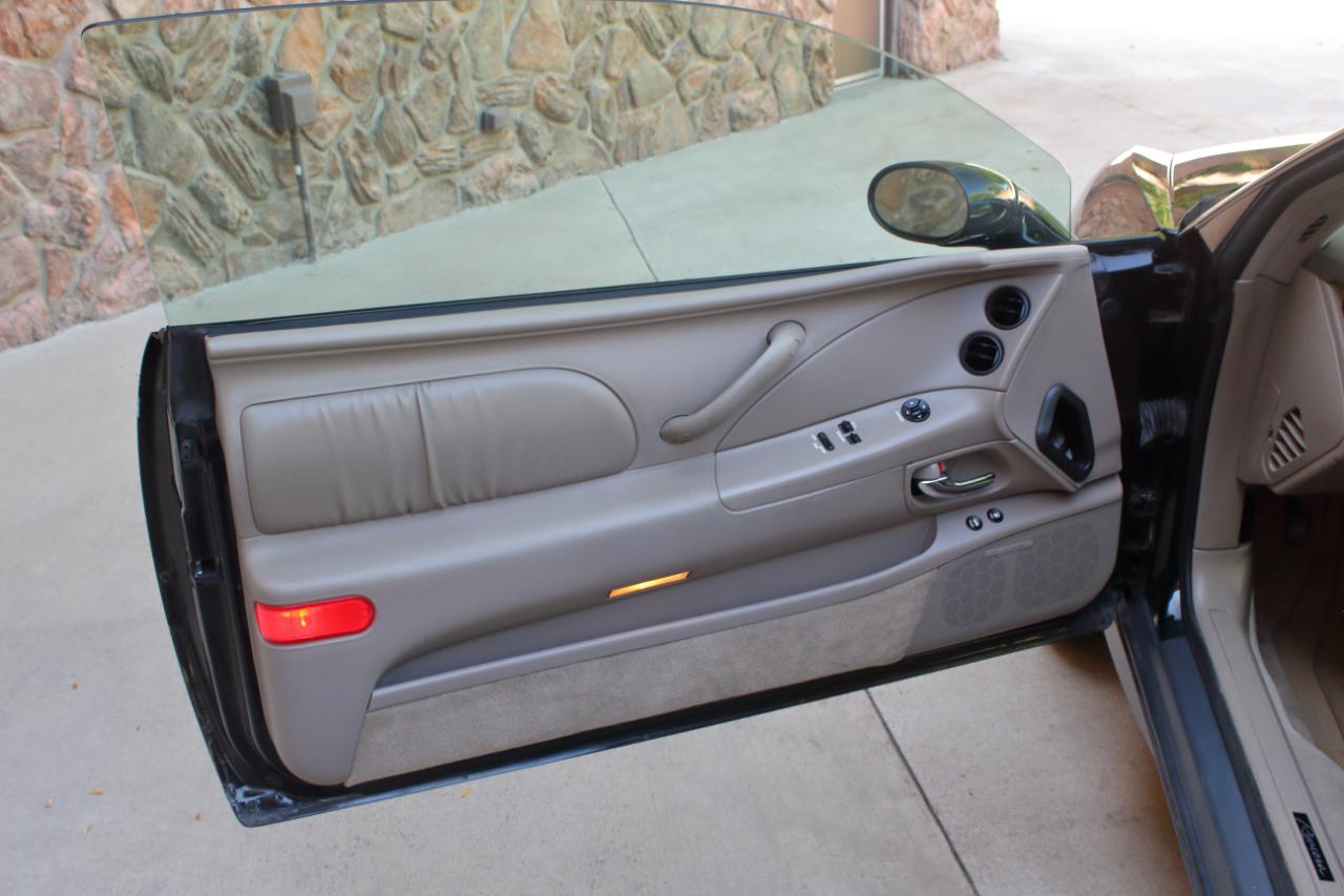 Buick Riviera Coupe 1997
