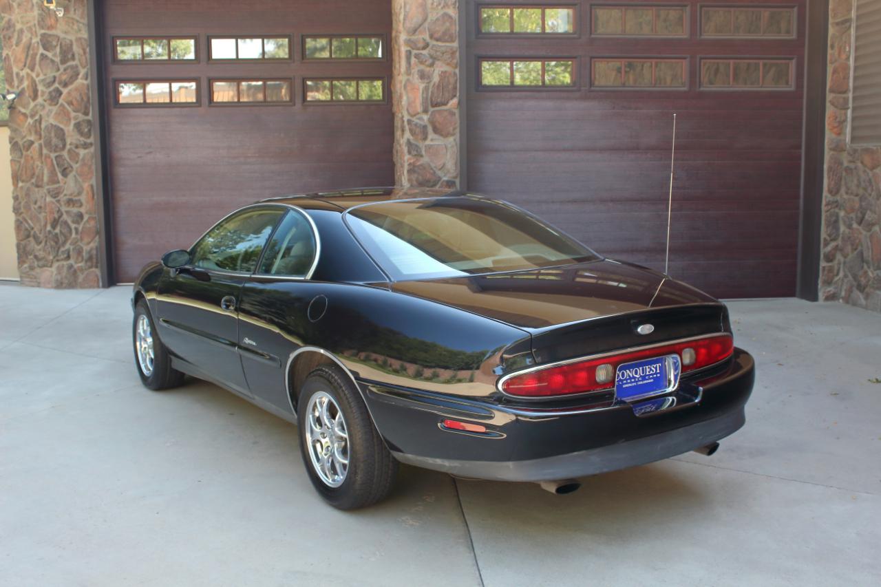 Buick Riviera Coupe 1997
