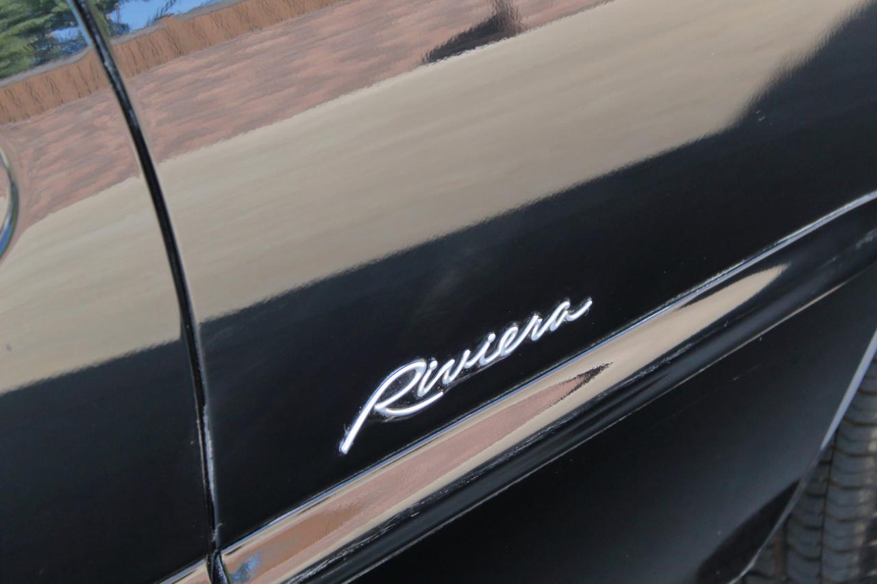Buick Riviera Coupe 1997