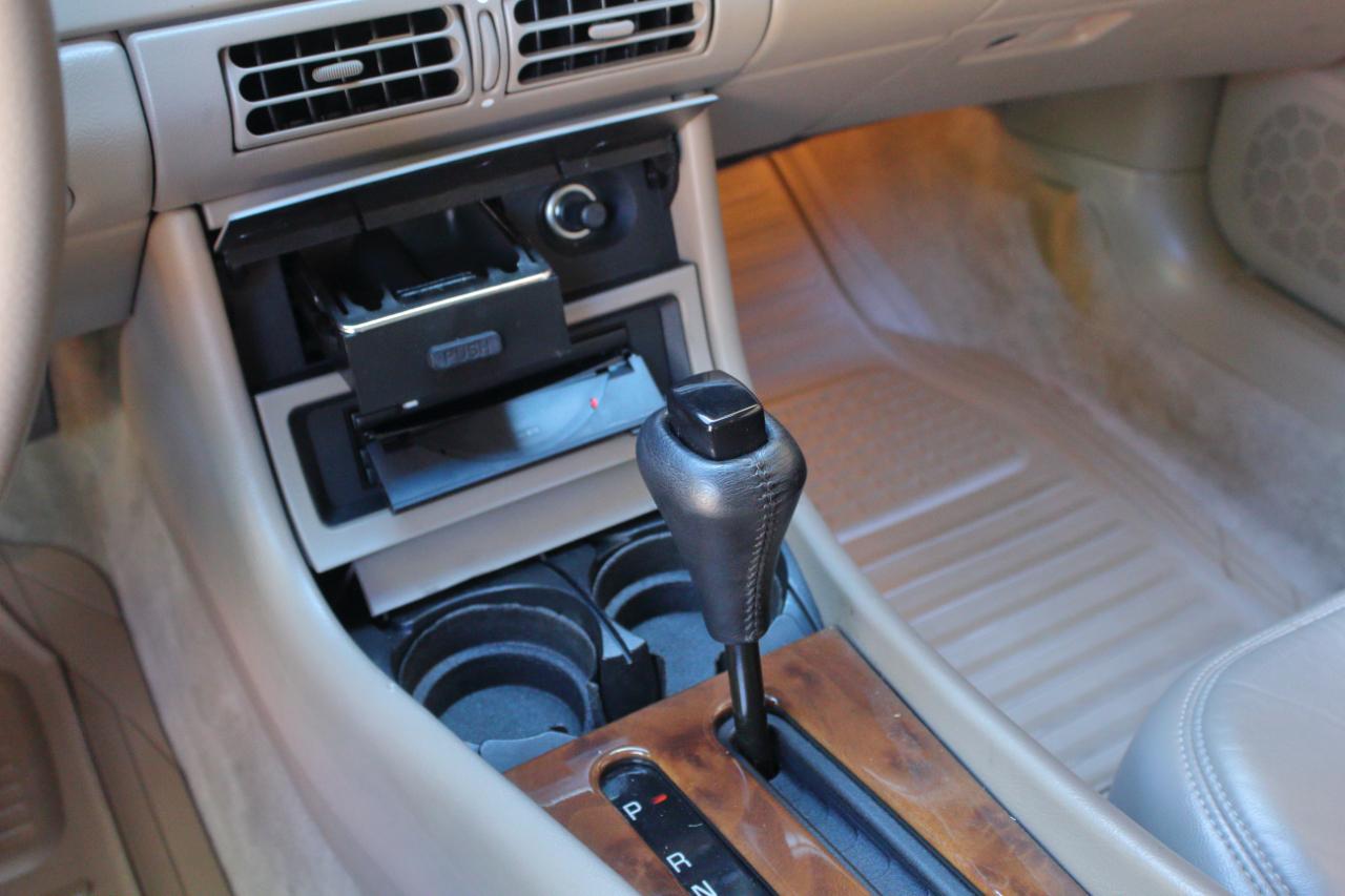 Buick Riviera Coupe 1997