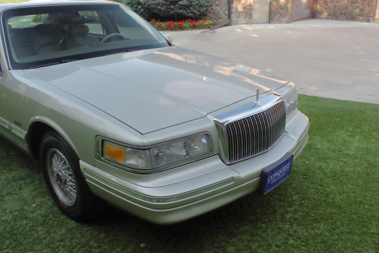 Lincoln Town Car Signature 1997