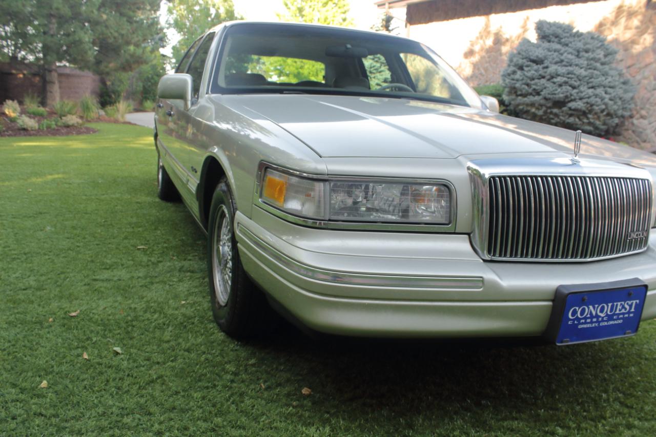 Lincoln Town Car Signature 1997