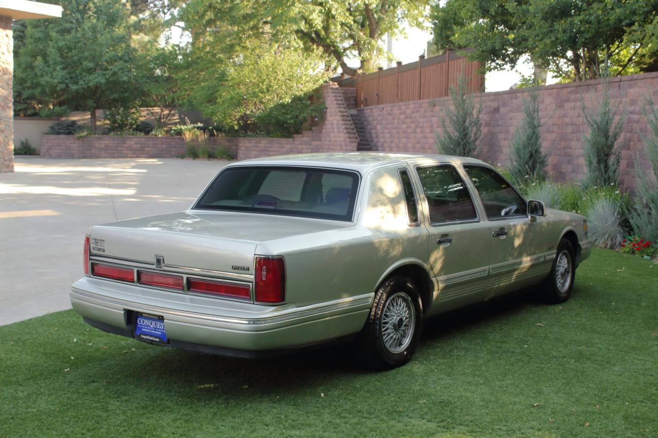 Lincoln Town Car Signature 1997