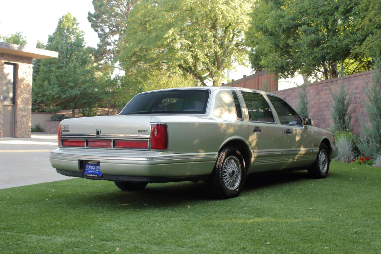 Lincoln Town Car Signature 1997